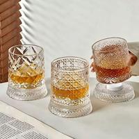 Verre à vin en verre transparent gaufré, tasse rotative illuminée pour whisky, jus, liqueur, bière