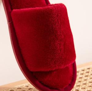 Logo personalizzato/lettere di moda da donna comode morbide <span class=keywords><strong>ciabatte</strong></span> calde in pelliccia sintetica da camera da letto scarpe da interno inverno <span class=keywords><strong>casa</strong></span> pantofole da donna - Product Image 4