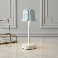 Lampe de table LED personnalisée en céramique blanche, à capteur tactile, rechargeable, à intensité variable, alimentée par batterie, pour restaurant, mariage, décoration