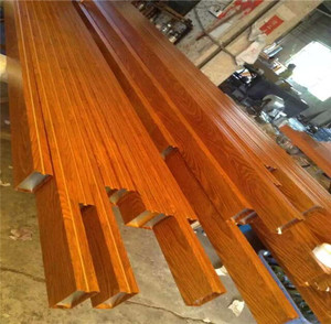 Placage en aluminium avec impression par transfert de grain de bois, adapté à une utilisation intérieure et extérieure - Product Image 2