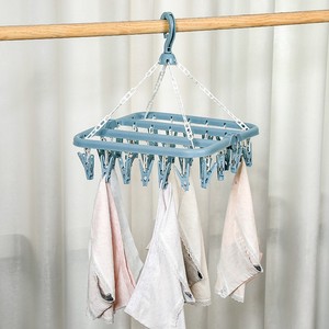 <span class=keywords><strong>Cintre</strong></span> multifonctionnel en plastique avec 32 pinces Séchoir épaissi <span class=keywords><strong>pour</strong></span> hôtel et ménage <span class=keywords><strong>pour</strong></span> sécher les chaussettes dans le salon - Product Image 4