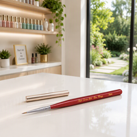 Kuas Nail Art Profesional dengan Bulu Nylon Oval, Gagang Plastik, dan Ferrule Berkerut untuk Melukis Bunga & Garis Halus