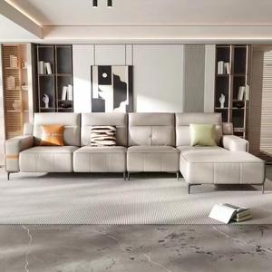Sofá de Lujo de Tres Plazas, Elegante y con Brazos Acolchados, Asientos Duraderos para Espacios Residenciales y Vestíbulos - Product Image 1