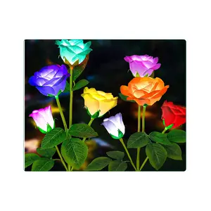 2023 उन्नत सोलर गार्डन लाइट्स फूल सोलर लाइट्स आउटडोर यार्ड पोर्च आँगन गार्डन सजावट के लिए सुंदर और यथार्थवादी गुलाब के साथ