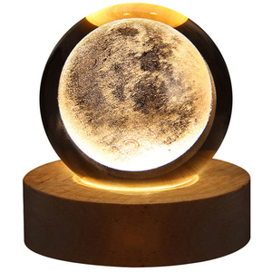 Offre Spéciale Produit Chambre Décoration De Vacances 3D Laser USB Alimenté Led Verre Boule De Cristal Étoile Lune Nébuleuse Saturne Lumière - Product Image 2