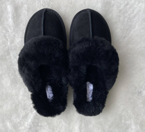 Sample Support Fuzzy Soft Indoor Women Winter Sheepskin Fur slippers Real Fur House slippers <strong>Comfy</strong> Black Fur <strong>Slides</strong> for Women - Product Image 2