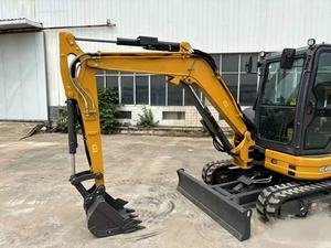 รถขุดไฮดรอลิกขนาดเล็ก XE45E ประหยัดน้ำมัน 4.5 ตัน ความจุ 0.14 ลูกบาศก์เมตร เครื่องยนต์ 33 กิโลวัตต์ เหมาะสำหรับงานฟาร์มและสวน - Product Image 3