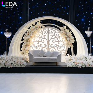 ฉากหลังงานแต่งงานอะคริลิคทรงโค้งสีขาวทันสมัย LEDA รุ่นใหม่ สำหรับตกแต่งงานอีเว้นท์ - Product Image 1