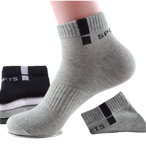 Polyester/Cotton Mens Crew Letter Pattern Casual Autumn Custom Logo <b>Breathable</b> Athletic Quick Dry Knitted <b>Socks</b> Cheap Wholesale - Product Image 1