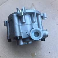 Pompe à engrenages pilote série K3V140 K3V180 K5V160 K5V200 avec boîtier en fonte haute résistance 35 MPa pour système hydraulique principal