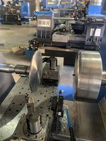 Machine de tournage CNC Lang Ruixing pour le façonnage de bouchons de fond de plat en acier inoxydable 22kW 380V
