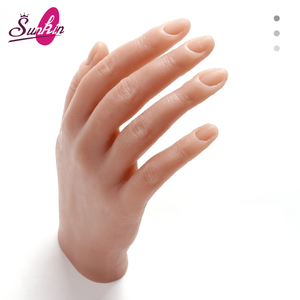 Nouveau modèle de <span class=keywords><strong>main</strong></span> en silicone pur professionnel pour la pratique de la formation des ongles avec support de bureau pour la <span class=keywords><strong>manucure</strong></span> - Product Image 3