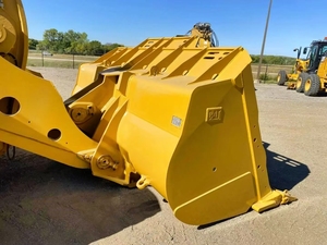 Pala Gommata Cat 988k Caterpillar dal Giappone, Economica e Robusta con Ottima Funzionalità in Vendita - Product Image 4