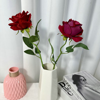 Petites roses artificielles en velours à branche unique, nouveau style, pour bouquets de mariée, décorations de mariage à domicile, fleurs artificielles prêtes à être expédiées