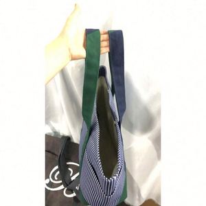 Hot Sale <b>Large</b> Capacity Simple Custom <b>Printed</b> Logo Summer Reusable Cotton Canvas Tote Bag - Product Image 6