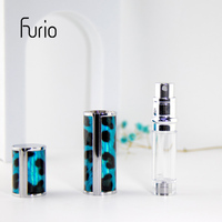 Atomiseur de parfum portable en aluminium rechargeable, vaporisateur de voyage pour huiles essentielles, mini flacon de parfum, cosmétique en cuir