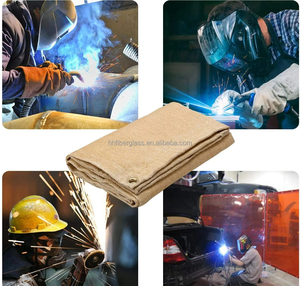 Manta Industrial para Soldadura y Protección Contra Incendios, Recubierta de PVC, 100% Fibra de Vidrio, Resistente al Calor y a las Salpicaduras, 4x4 pies - Product Image 3