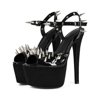 Personnalisation d'usine, personnalisation du logo, OEM, OED, Chaussures pour femmes sexy noires à clous, à plateforme et à talon aiguille, style Fish Queen, grandes tailles, pour boîte de nuit
