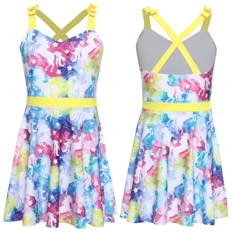 มีสีสัน