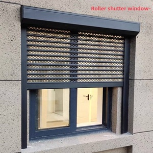 Porte <span class=keywords><strong>de</strong></span> garage à enroulement automatique en aluminium isolée, porte à enroulement <span class=keywords><strong>de</strong></span> sécurité électrique, prix d'usine personnalisé - Product Image 2