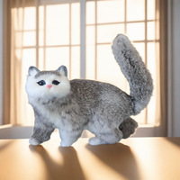 Ornement de chat réaliste en vraie fourrure fait main, style rustique, chat en marche décontracté pour la décoration intérieure, motif animal, taille réelle