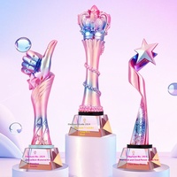 Trophée d'équipe de cristal en résine rose personnalisé pour la compétition des enfants Médailles de champion de danse Plaques Options colorées