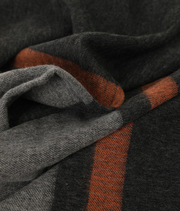 Poncho in Lana 100%, Mantella Aperta, Sciarpa Invernale <span class=keywords><strong>di</strong></span> Qualità per Uomo e Donna, Stile a Righe - Product Image 6