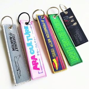 Porte-clés personnalisés en tissu tissé et brodé, vente en gros à prix abordable - Product Image 5