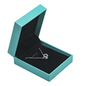 Caja de Joyería de Lujo Personalizada al por Mayor con Diseño Cuadrado y Otros Tipos de Cierre - Calidad de Alta Gama Hecha en Guangdong, China - Product Image 3