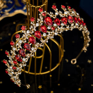 La couronne <span class=keywords><strong>de</strong></span> goutte d'eau multicolore <span class=keywords><strong>de</strong></span> Zhaoyi pour <span class=keywords><strong>les</strong></span> femmes dégage une ambiance haut <span class=keywords><strong>de</strong></span> gamme et élégante. L'alliage est un Bestselli - Product Image 4