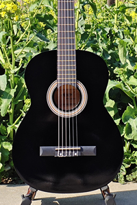 Guitarra Clásica Aiersi <span class=keywords><strong>de</strong></span> 39 Pulgadas, Marca Económica, Totalmente <span class=keywords><strong>de</strong></span> Madera <span class=keywords><strong>de</strong></span> Tilo, Color Negro, Instrumentos Musicales para Principiantes y Estudiantes - Product Image 2