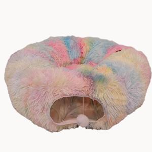 Flauschiges, leicht zu falten des und offenes Plüsch-Katzen bett mit multifunktion alem Tunnel-Guckloch rohr und Tunneln für Innen katzen - Product Image 1