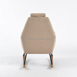 Silla Mecedora Cómoda con Reposacabezas Ajustable y Bolsillo para Lactancia Materna y Cuidado de Recién Nacidos - Product Image 4