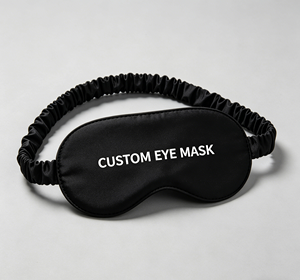 Masque de sommeil personnalisé avec impression anglaise, cache-yeux confortable en polyester avec sangle élastique - Product Image 1
