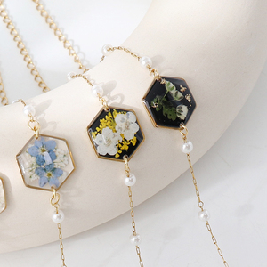 사용자 정의 조정 가능한 잊어 버려 스테인레스 스틸 수지 매력 팔찌 겨자 씨 보석 팔찌 프레스 꽃 팔찌 - Product Image 3