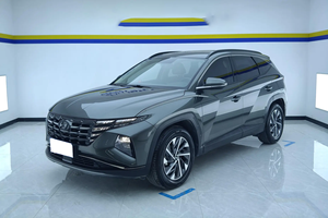 Auto Usado de Segunda Mano de Primera Calidad, <span class=keywords><strong>Hyundai</strong></span> <span class=keywords><strong>Tucson</strong></span> L <span class=keywords><strong>2023</strong></span> 1.5T GLX, SUV Negro, Autos Usados para Exportación - Product Image 2
