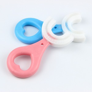 Chine usine prix <span class=keywords><strong>de</strong></span> gros 360 enfants <span class=keywords><strong>U</strong></span> <span class=keywords><strong>forme</strong></span> <span class=keywords><strong>brosse</strong></span> <span class=keywords><strong>à</strong></span> dents enfants <span class=keywords><strong>brosse</strong></span> <span class=keywords><strong>à</strong></span> dents <span class=keywords><strong>manuelle</strong></span> <span class=keywords><strong>en</strong></span> <span class=keywords><strong>forme</strong></span> <span class=keywords><strong>de</strong></span> <span class=keywords><strong>U</strong></span> bébé <span class=keywords><strong>brosse</strong></span> <span class=keywords><strong>à</strong></span> dents <span class=keywords><strong>en</strong></span> Silicone - Product Image 5