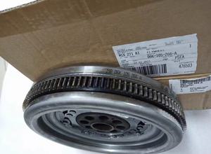 06K105266A 06J105266T 06K105266AC 06K105266AE 06K105266AH 06K105266AD飞轮适用于kodiq CC塔拉贡高超Ateca A3 S3 Q2捷达 - Product Image 2