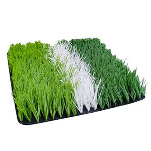 Usine de Guangzhou <span class=keywords><strong>prix</strong></span> de gros aspect <span class=keywords><strong>naturel</strong></span> 8 ans de garantie <span class=keywords><strong>gazon</strong></span> artificiel pour football football <span class=keywords><strong>gazon</strong></span> pour intérieur et extérieur - Product Image 1