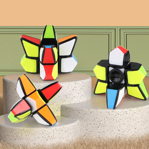 Fan Xin <b>Cube</b> Finger Spinner <b>Magic</b> <b>Cube</b> Small Size Smooth Rotation Fidget Toy For Teens Brain-Boosting Unisex - Product Image 4