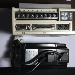 Controlador de Motor TECO JSDEP-15A 400W Servo Drive 48V DC 10A IP20 - Product Image 3
