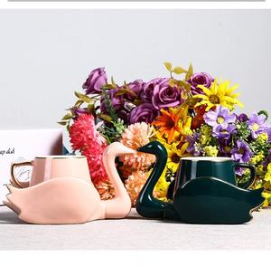 Nueva Llegada: Juego de 6 Tazas de Porcelana Fina de 230ml con Forma de Cisne, Tazas de Café, Té, Leche y Avena, con Platillo, de Cerámica, Personalizables, con Asa - Product Image 3