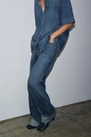 Jean décontracté en denim pour femme, style boyfriend taille mi-haute, coupe ample et jambe large, bleu uni, collection 2026, streetwear vintage, ODM/OEM