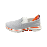 Chaussures plates minimalistes pour femmes, chaussures modernes à la mode avec empeigne en PU et tissu et semelle extérieure en EVA, chaussures confortables