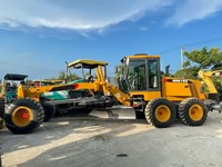 Niveleuse d'occasion GR2153 215 CV avec ripper, 16,5 tonnes, boîte de vitesses contrôlée par PLC et moteur Cummins – Machine de construction routière