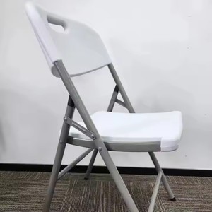 Grande table et chaises pliantes rectangulaires en plastique blanc pour 10 personnes, pour l'extérieur - Product Image 4