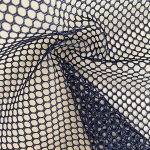 100% переработанная полиэфирная прочная сетчатая ткань, дышащая жесткая вязка для сумок, палаток, полотенец, черного цвета - Product Image 1