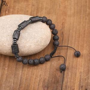 हस्तनिर्मित समायोज्य महिलाओं के फैशन ब्रेसलेट 8 मिमी प्राकृतिक काला टूर्मैरीन चिप काले लावा पत्थर के बीड - Product Image 5