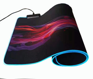 Tapis de souris de jeu carré en caoutchouc/tissu RGB sur mesure en gros, positionnement précis, couleurs personnalisables, logo en stock, RoHS - Product Image 3