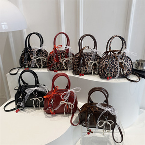 Bolso Bandolera Mini Retro de Nuevo Estilo, Primavera Verano, Dos Correas, Cierre de Cremallera, Impermeable, PU, Portátil, Pequeño, Cuadrado, con Lazo de Encaje - Product Image 5
